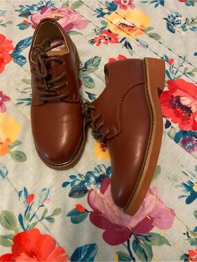 Classic Brown boys Lace-Up Oxford Shoes